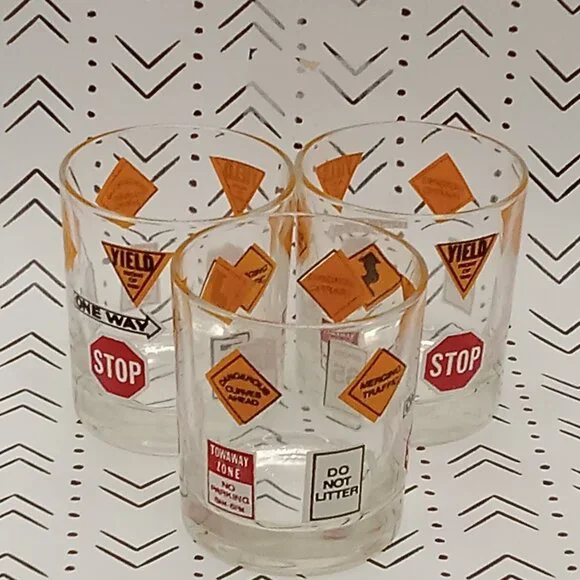 Barware Traffic Roadway Street Signs Drinking GLASSES 8 OZ 3.5" Set of 3 MCM - Picture 1 of 9